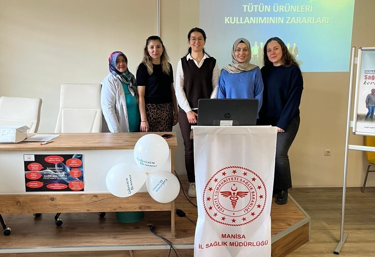 Jandarmadan Alaşehir’de toplu sigarayı bırakma adımı
Jandarmadan Alaşehir’de toplu sigarayı bırakma adımı