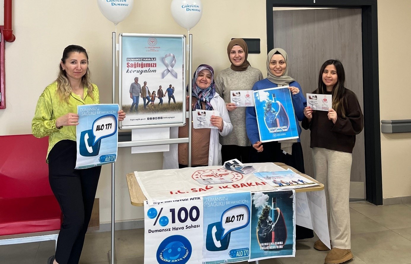 Jandarmadan Alaşehir’de toplu sigarayı bırakma adımı
Jandarmadan Alaşehir’de toplu sigarayı bırakma adımı