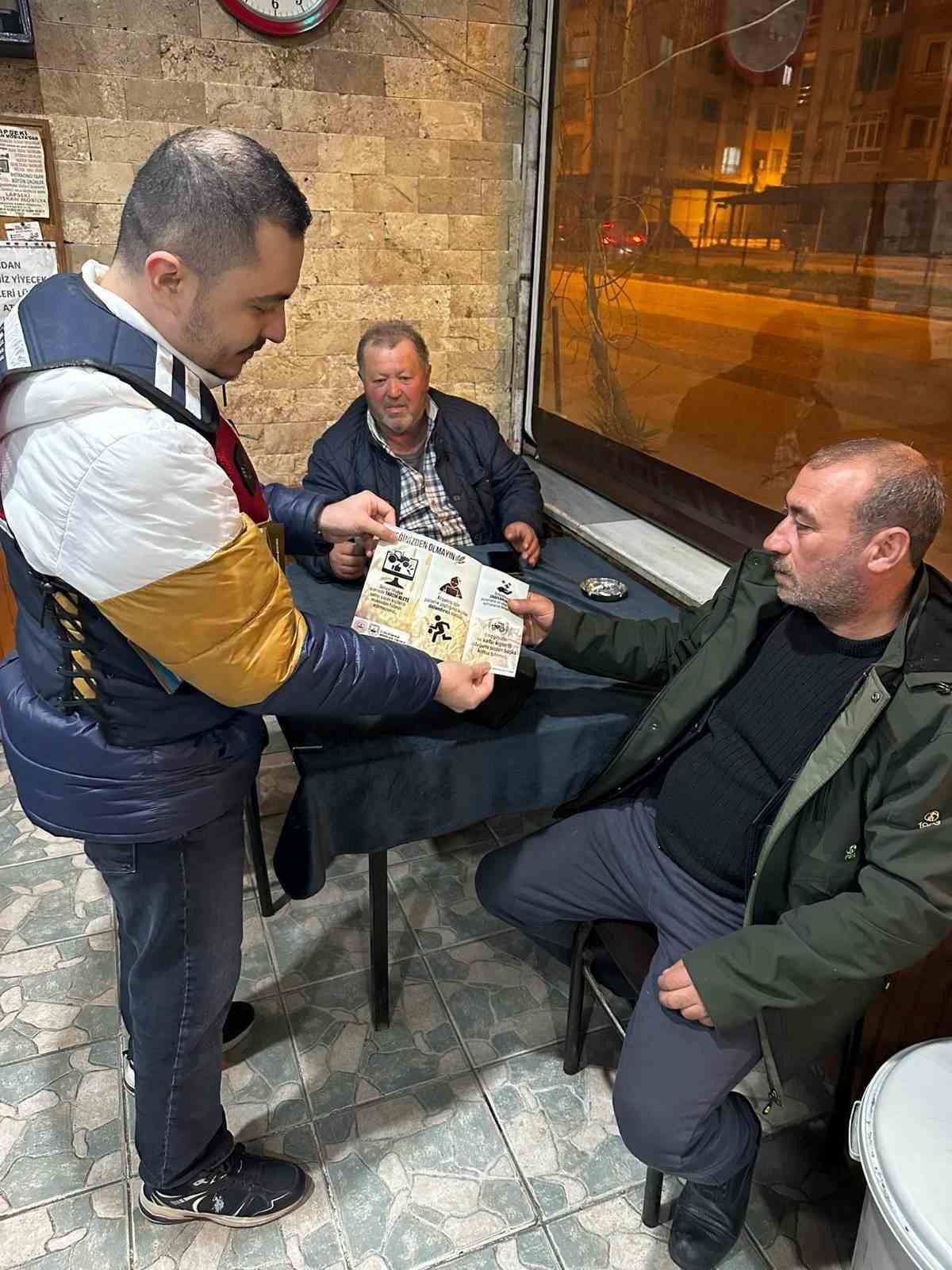 Jandarmadan vatandaşlara siber güvenlik bilgilendirmesi
