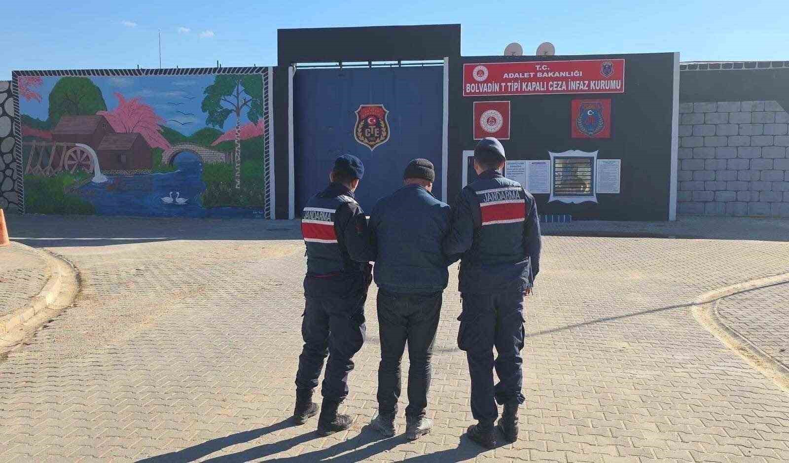 Jandarmanın yakaladı 18 kişi tutuklandı
