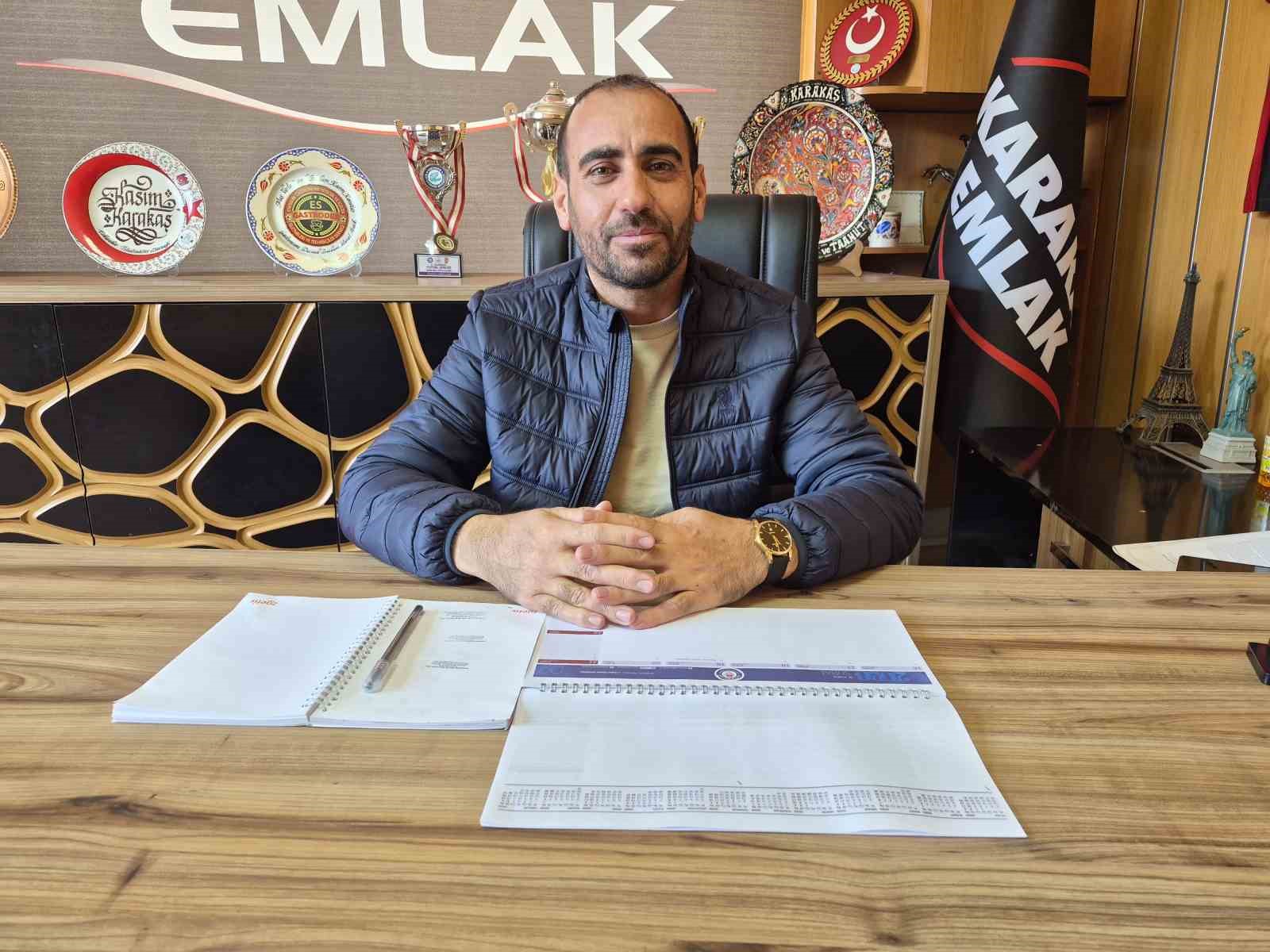 Jeopolitik gelişmeler ve altının yükselişi emlak piyasasını etkiledi
Jeopolitik gelişmeler ve altının yükselişi emlak piyasasını etkiledi