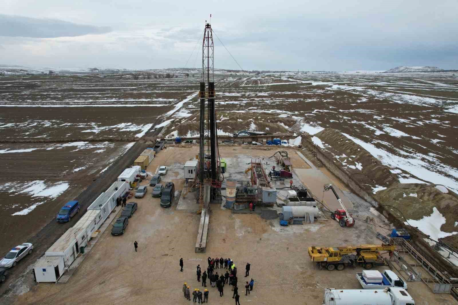 Jeotermal Kaynaklı Sera OTB büyümesini sürdürüyor
Jeotermal Kaynaklı Sera OTB büyümesini sürdürüyor