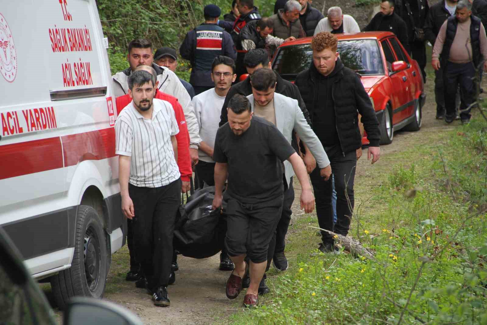 Kabaceviz Şelalesi’nde piknik yapan kardeşlerin üzerine kaya düştü: 1 ölü
