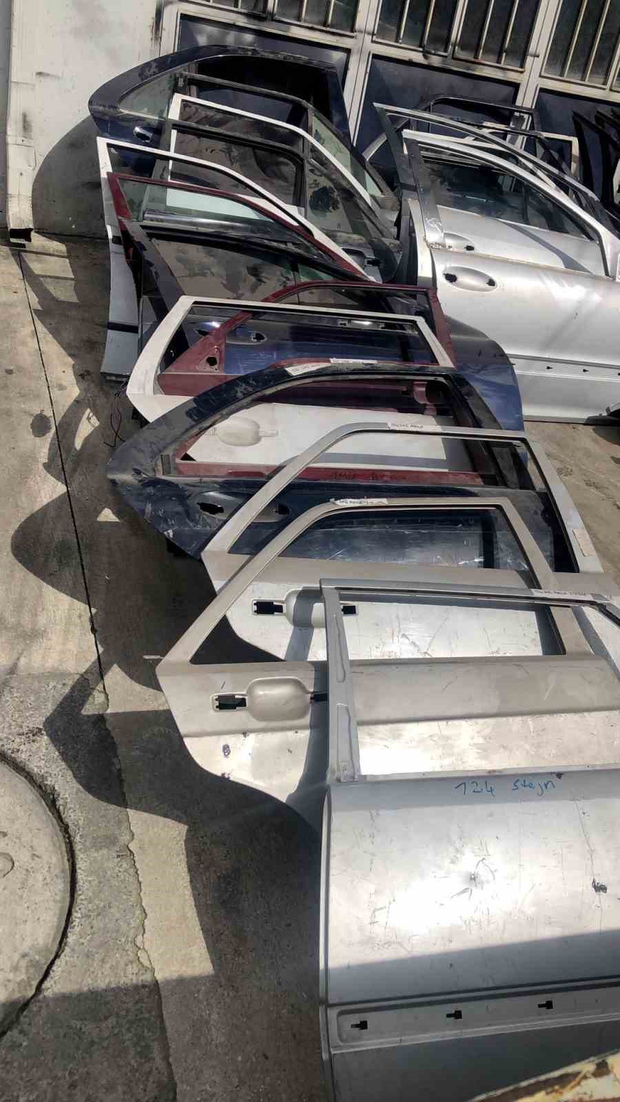 Kaçak oto parçasıyla 2 milyonluk haksız kazanç hedefleniyordu, polis "dur" dedi
