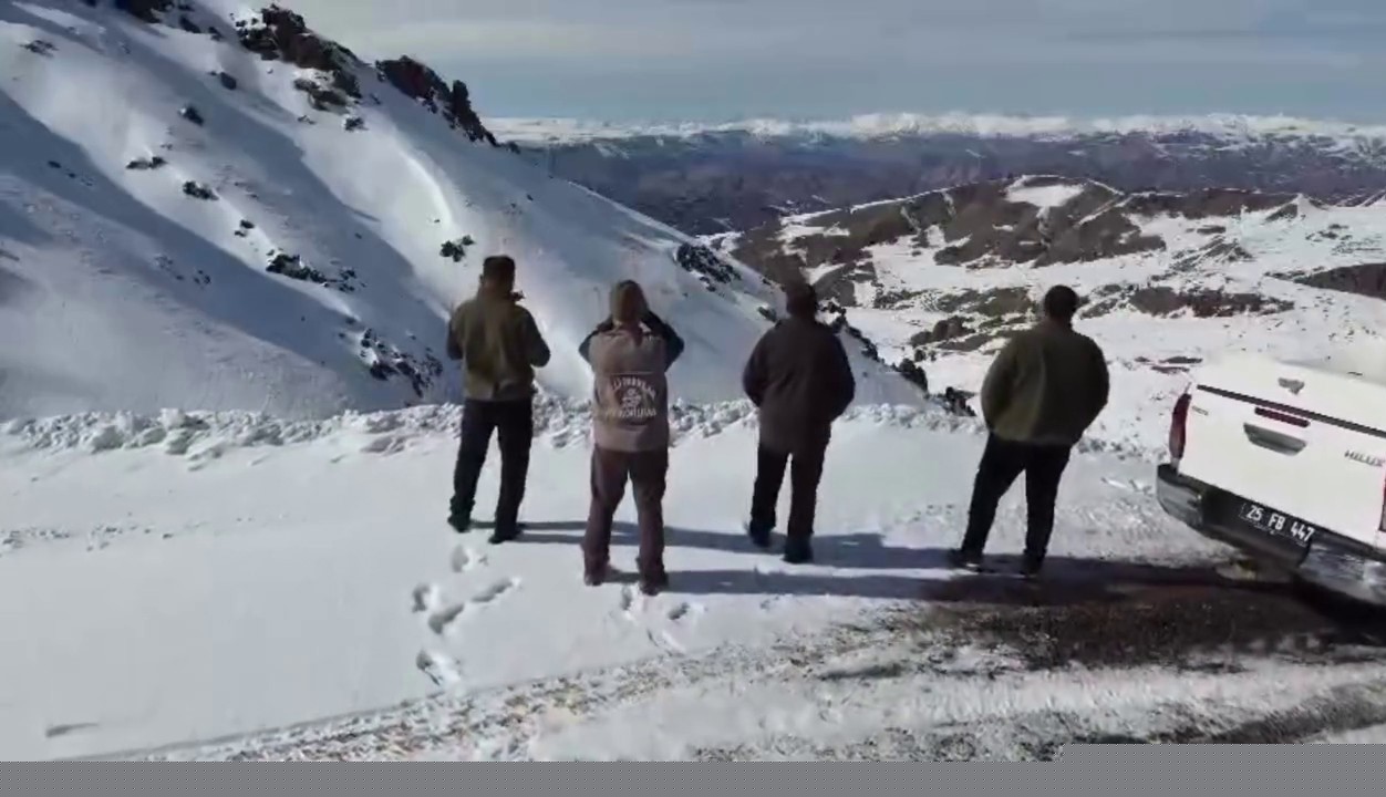 Kaçak ve usulsüz avlanmaya geçit vermiyorlar
