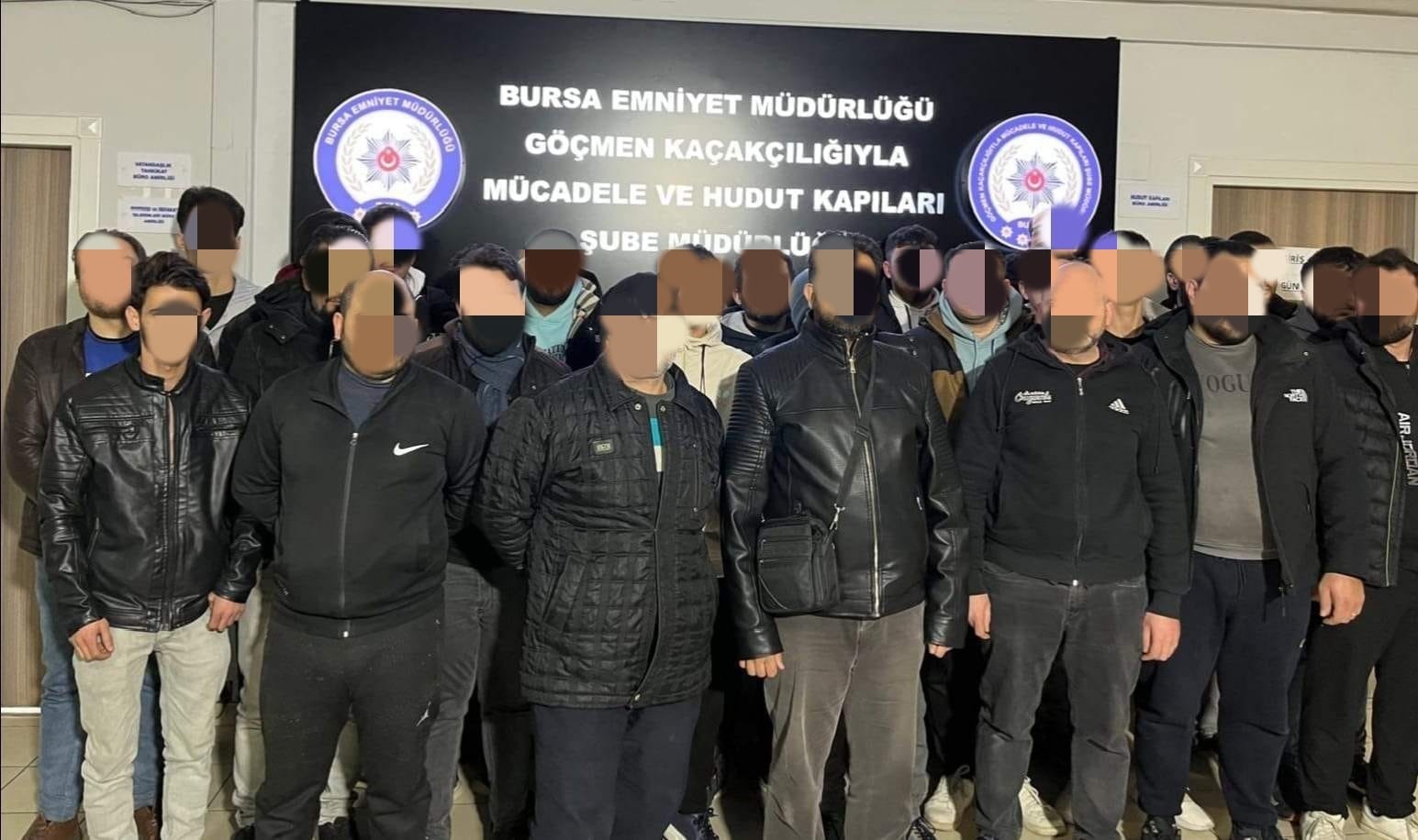 Kaçak yabancı uyruklu şahısların çalıştırıldığı iş yerine operasyon : 46 göçmen yakalandı
