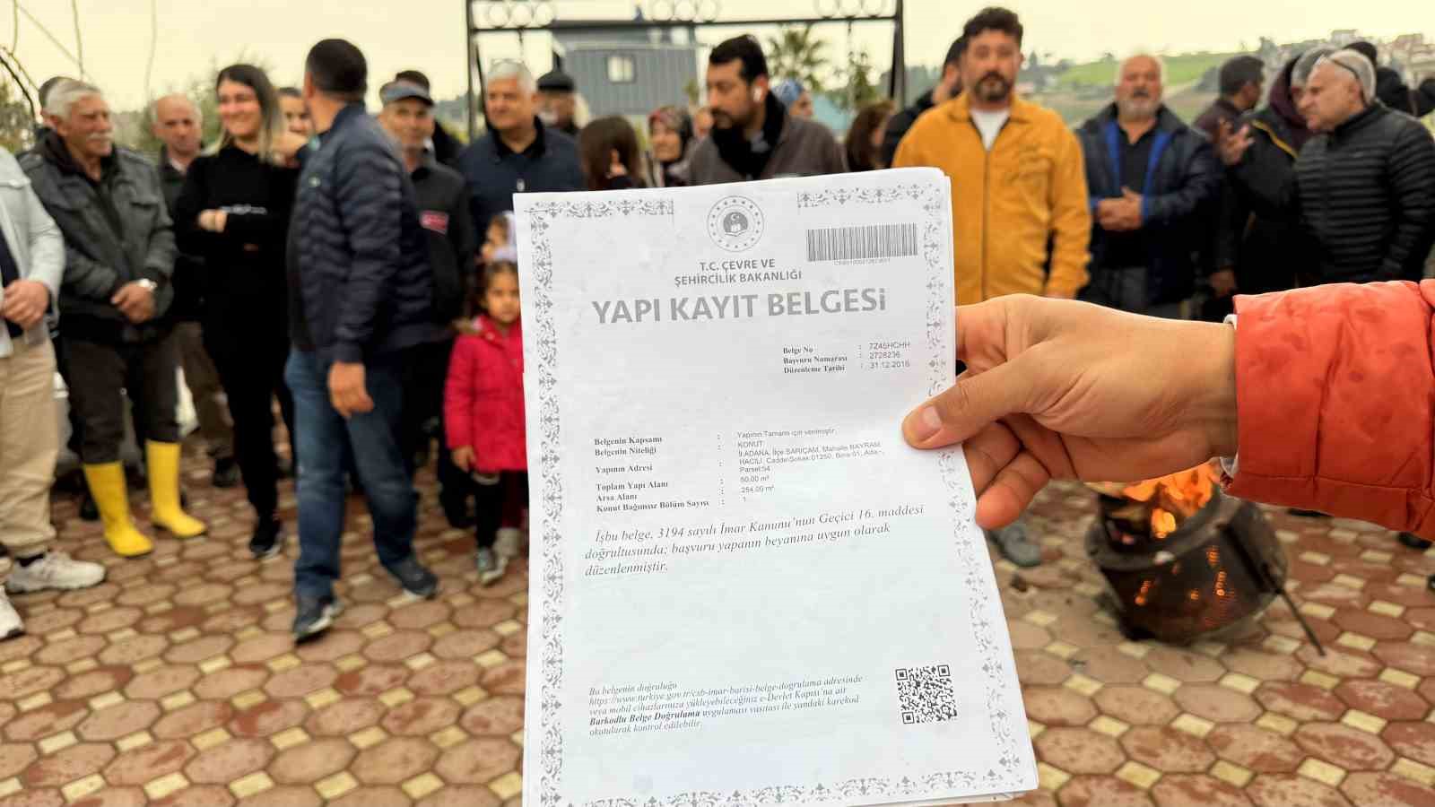 Kaçak yapı gerekçesiyle yıkım kararı verilen göl kenarındaki mahallede protesto
Kaçak yapı gerekçesiyle yıkım kararı verilen göl kenarındaki mahallede protesto