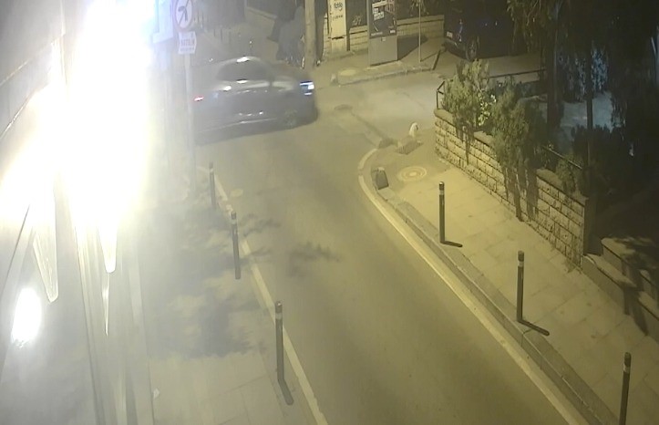 Kadıköy’de otomobil ile motosiklet çarpıştı: 1 yaralı
