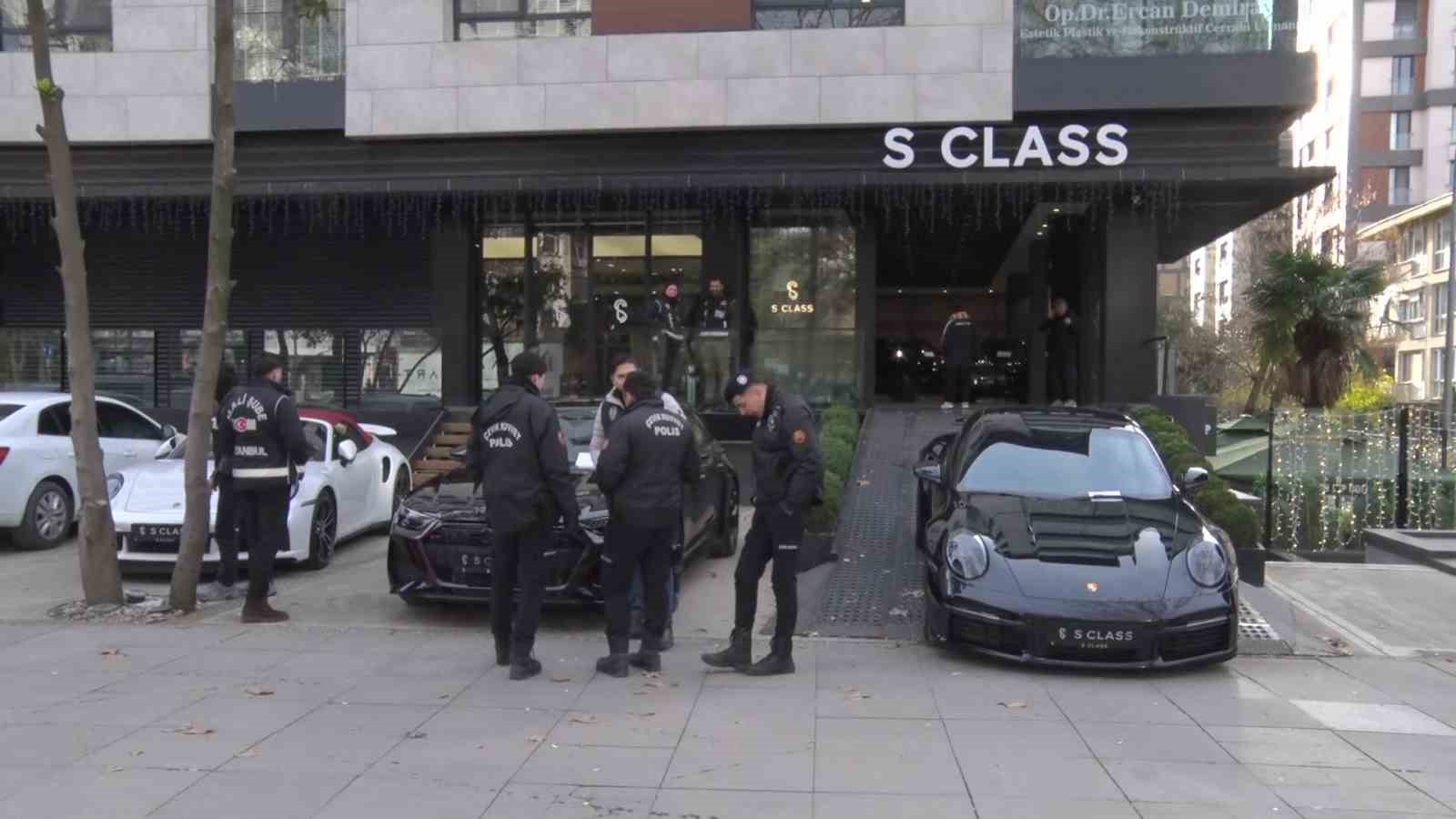 Kadıköy’de vurgun iddiasıyla gündeme gelen galeriye operasyon
