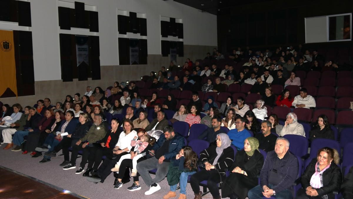 Kadın bestekarların eserlerinin seslendirildiği konser ilgiyle dinlendi
