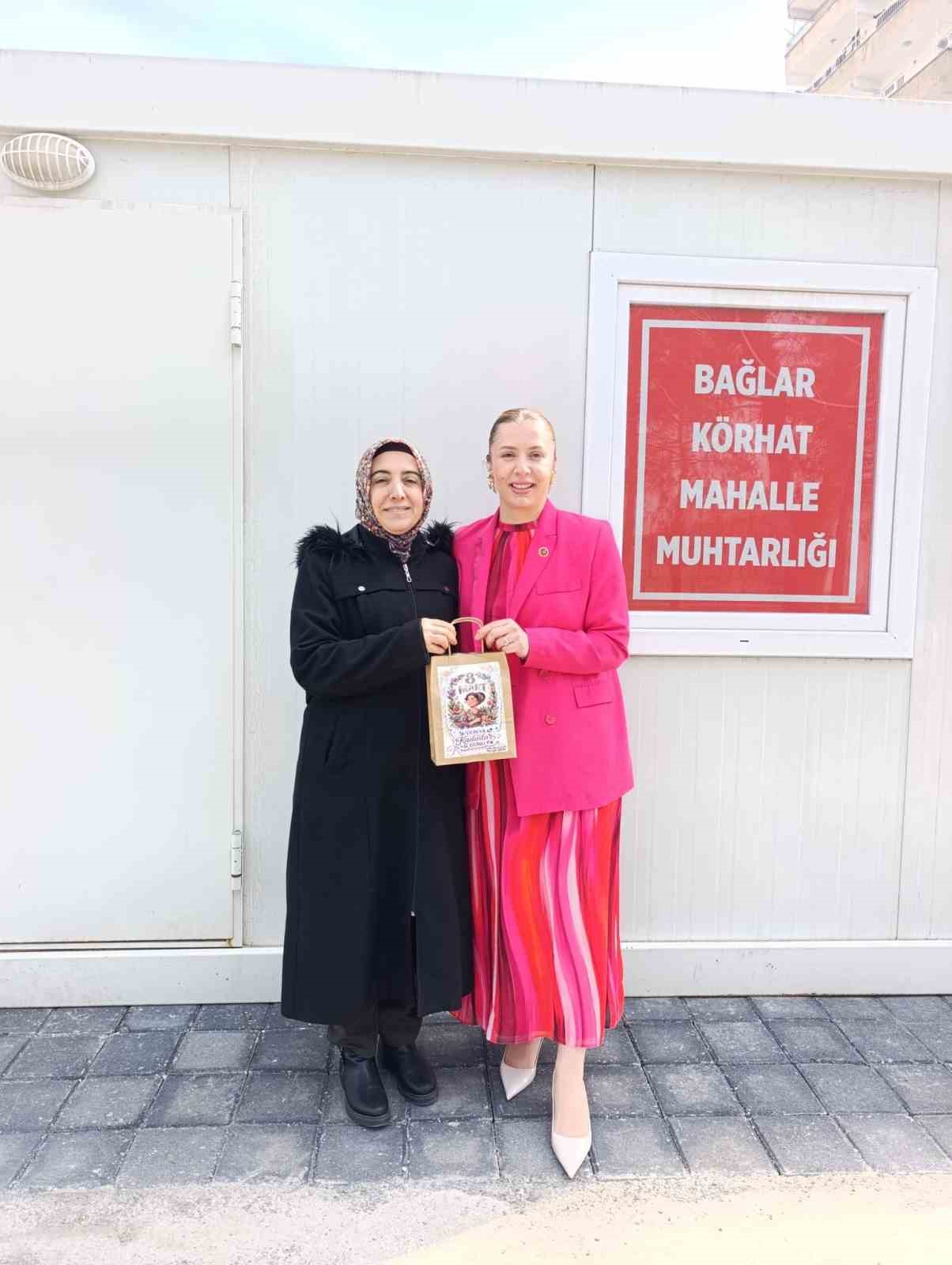 Kadın muhtardan, kadınlara anlamlı dokunuş
