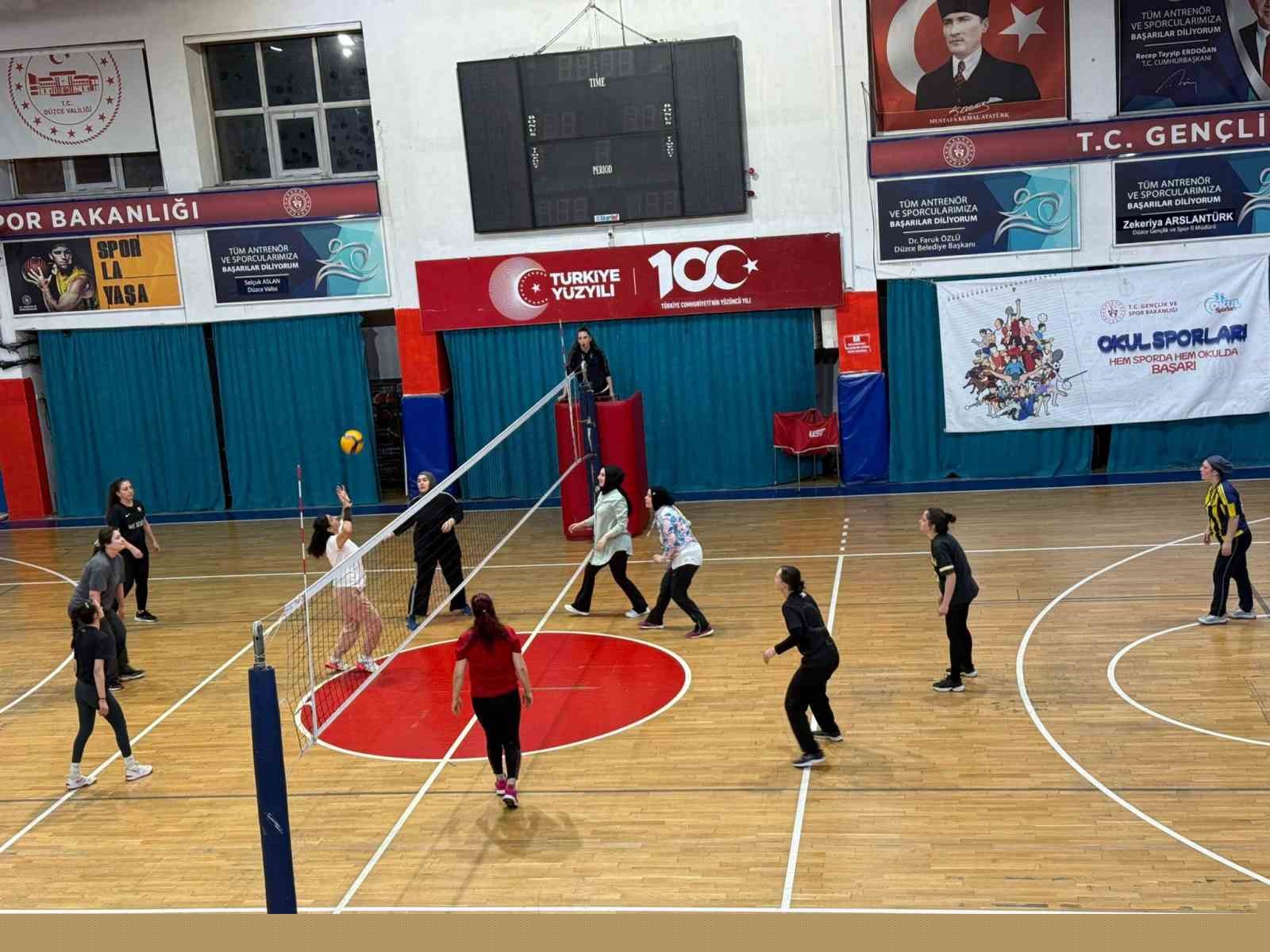 Kadınlar gününde Düzce’nin sultanları sahadaydı
