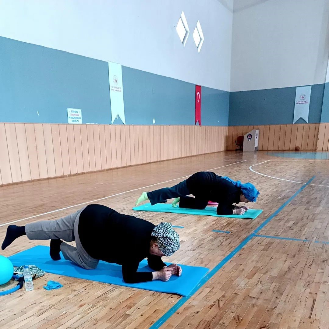 Kadınlar Kırşehir’de sporla güçleniyor
