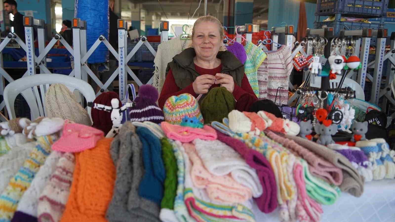 Kadınlar üretip aile bütçelerine katkı sağlıyor
