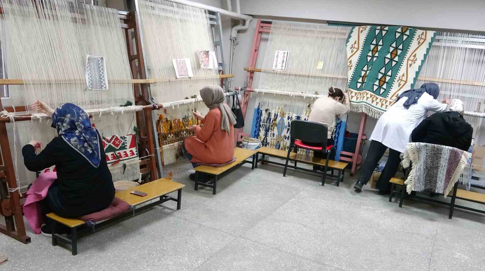 Kadınların emeği kültürel mirası yaşatıyor
