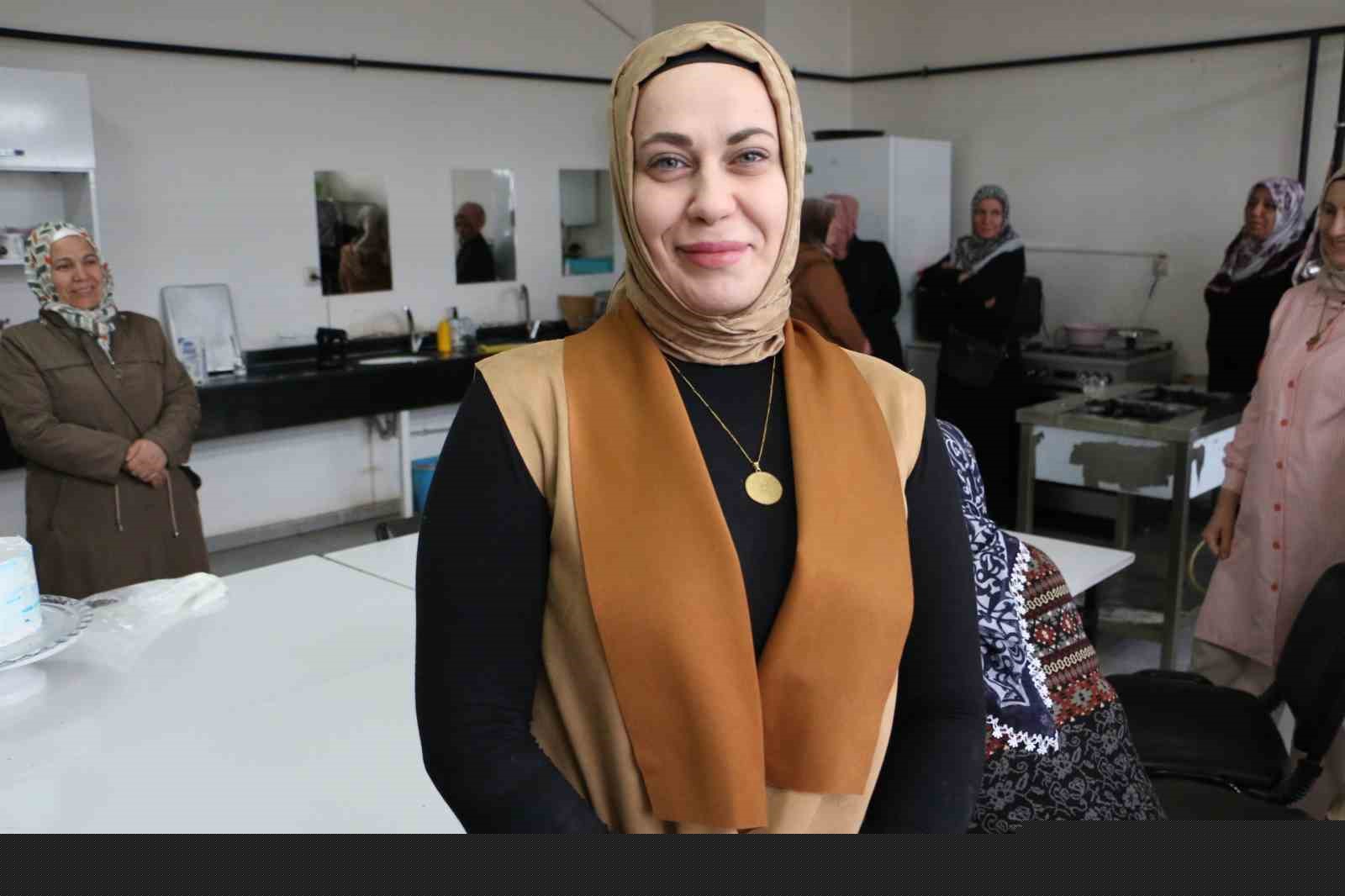 Kadınların emeği madalyayla taçlandı
