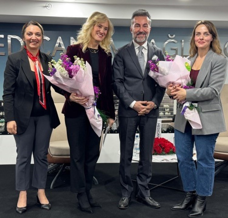 Kadınların gücü aynı sahnedeydi: İlham veren hikâyeler paylaşıldı
Kadınların gücü aynı sahnedeydi: İlham veren hikâyeler paylaşıldı