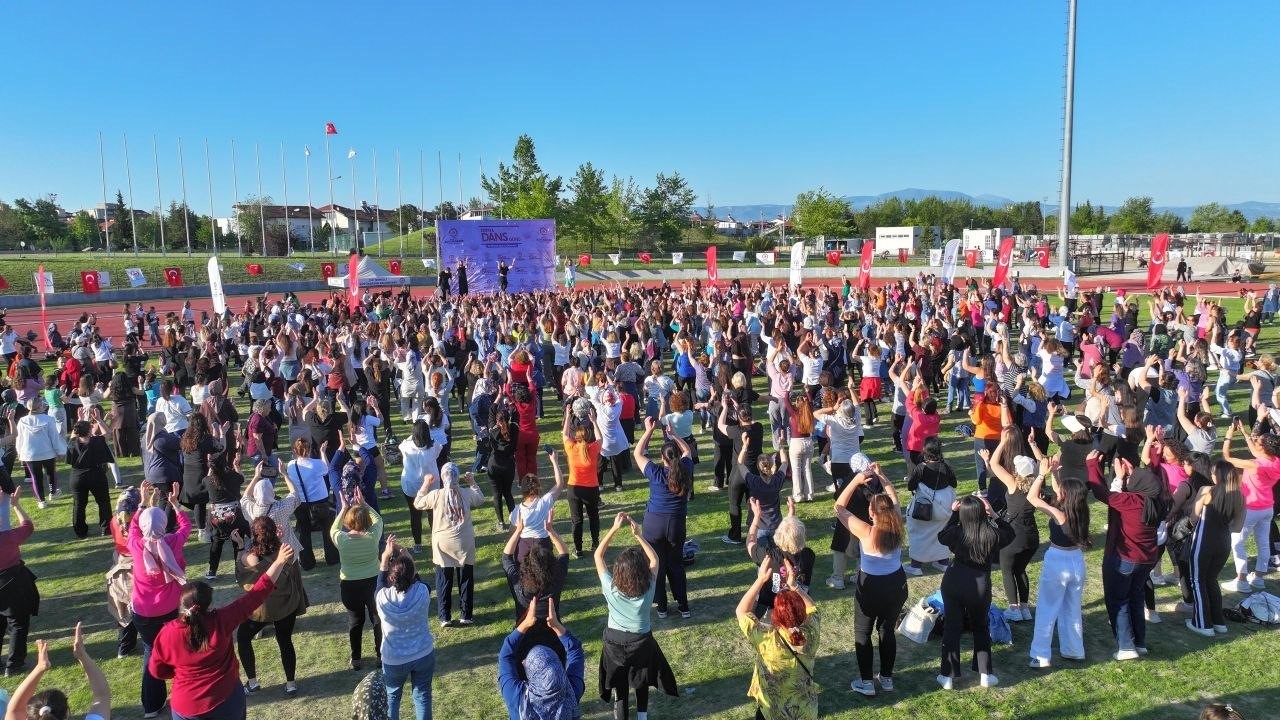 Kadınların ritmi Denizli’ye enerji kattı
