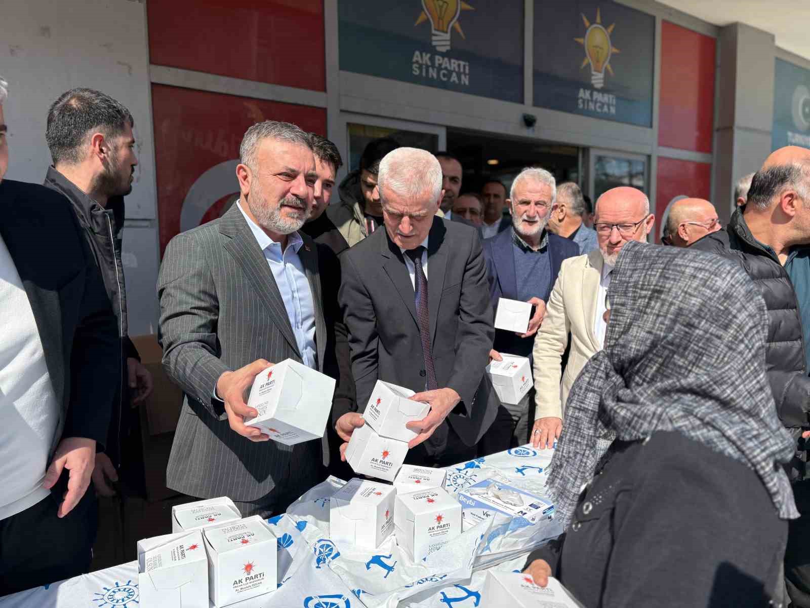 Kadir Gecesi, Sincan’da dualarla idrak edildi
