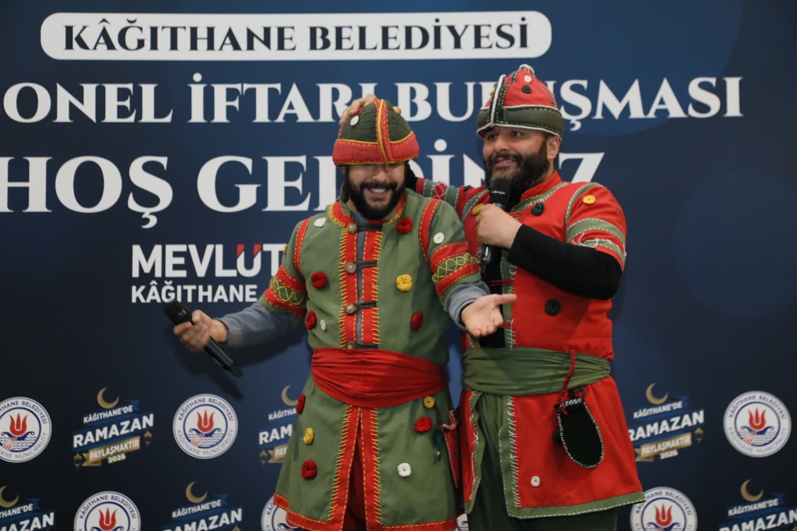 Kağıthane Belediyesi personeli geleneksel iftarda buluştu
