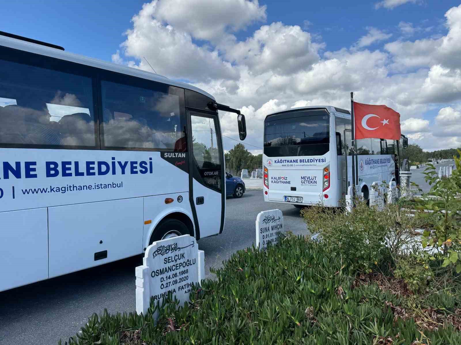 Kağıthane Belediyesi’nden kabir ziyaretlerine kolaylık

