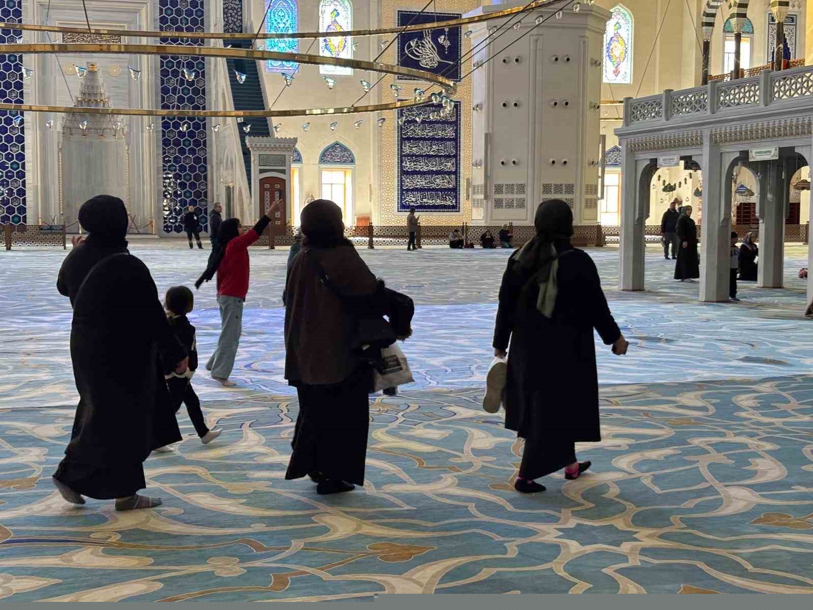 Kağıthane Belediyesi’nden Ramazan’a özel tarihi cami ve türbelere ziyaret programı
