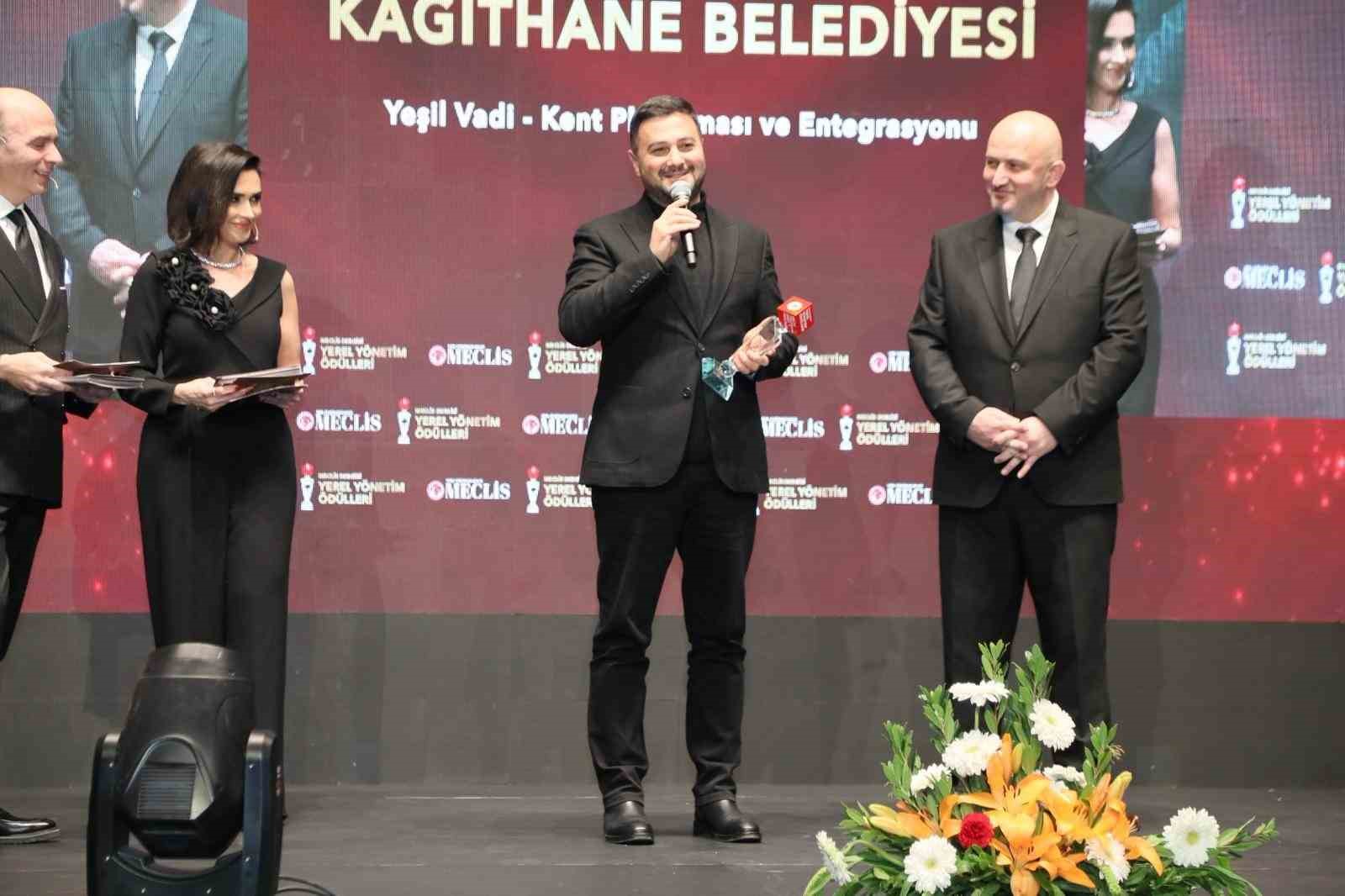 Kağıthane Belediyesi’ne Yerel Yönetimlerden anlamlı ödül
