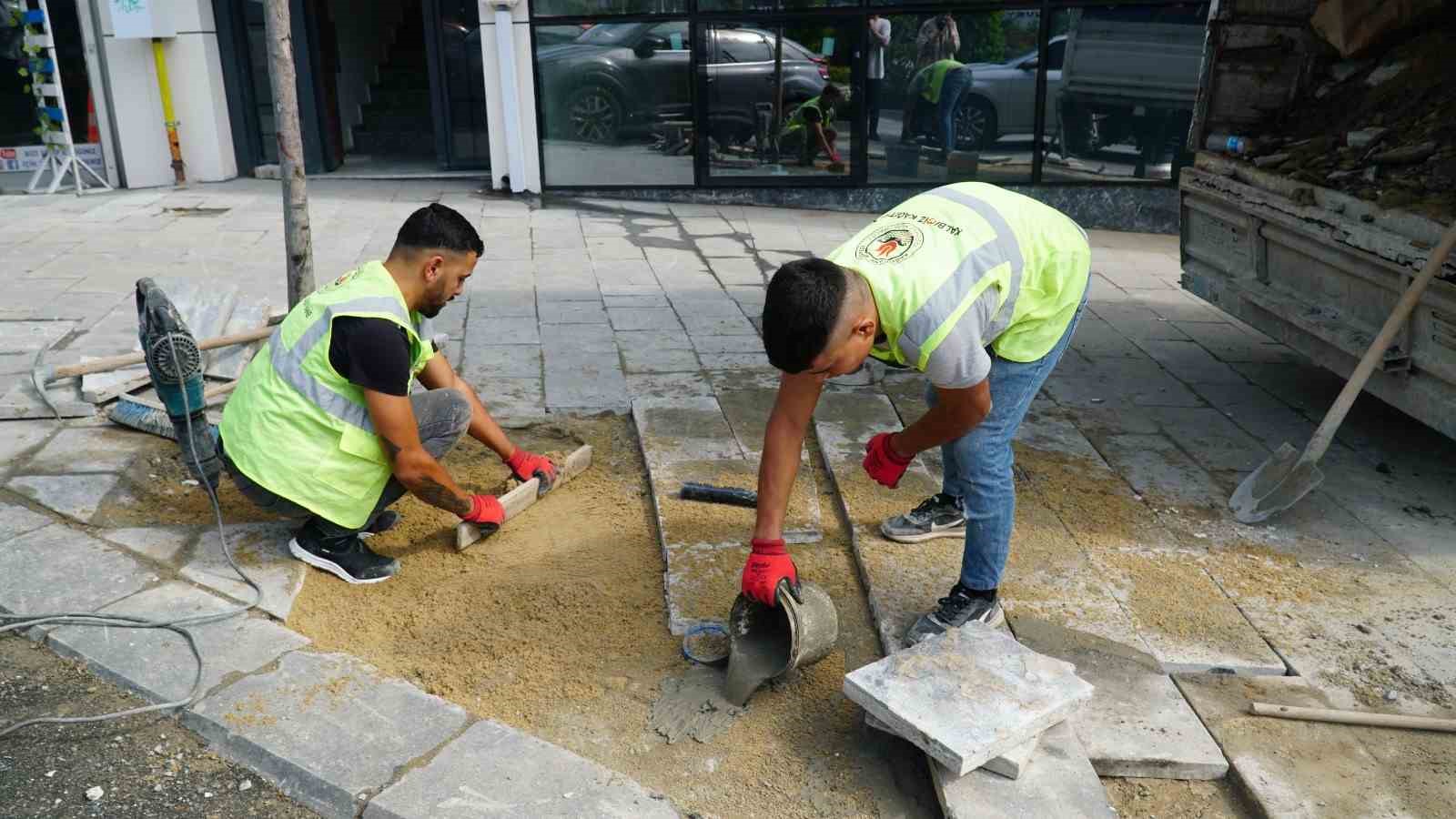 Kağıthane’de fen işleri çalışmalarıyla altyapı ve üst yapı güçlendirildi
