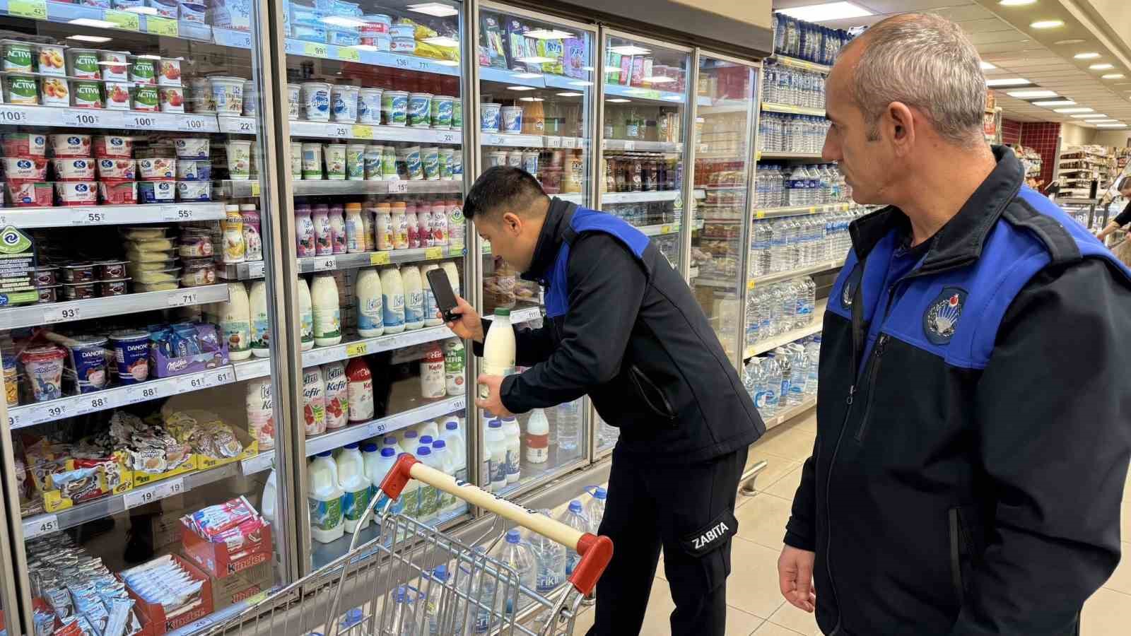 Kağıthane’de gıda işletmelerine yönelik denetimler yoğunlaştırıldı
