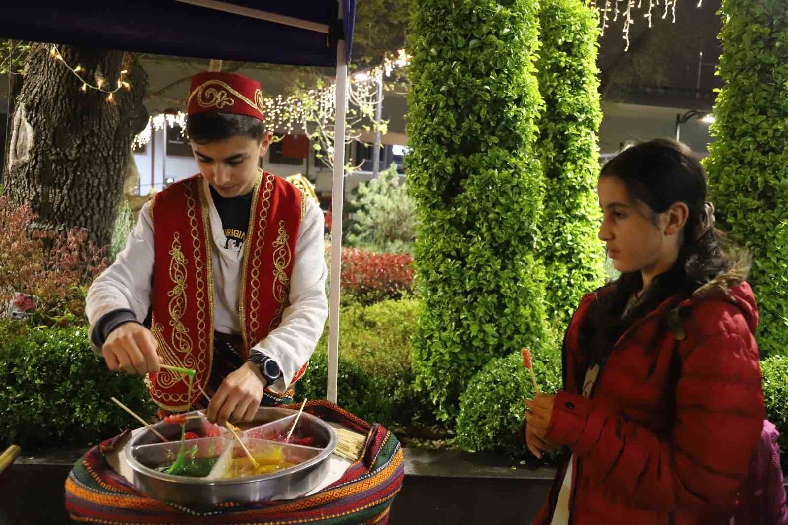 Kağıthane’de Ramazan’ın manevi iklimi meydana taşınıyor
