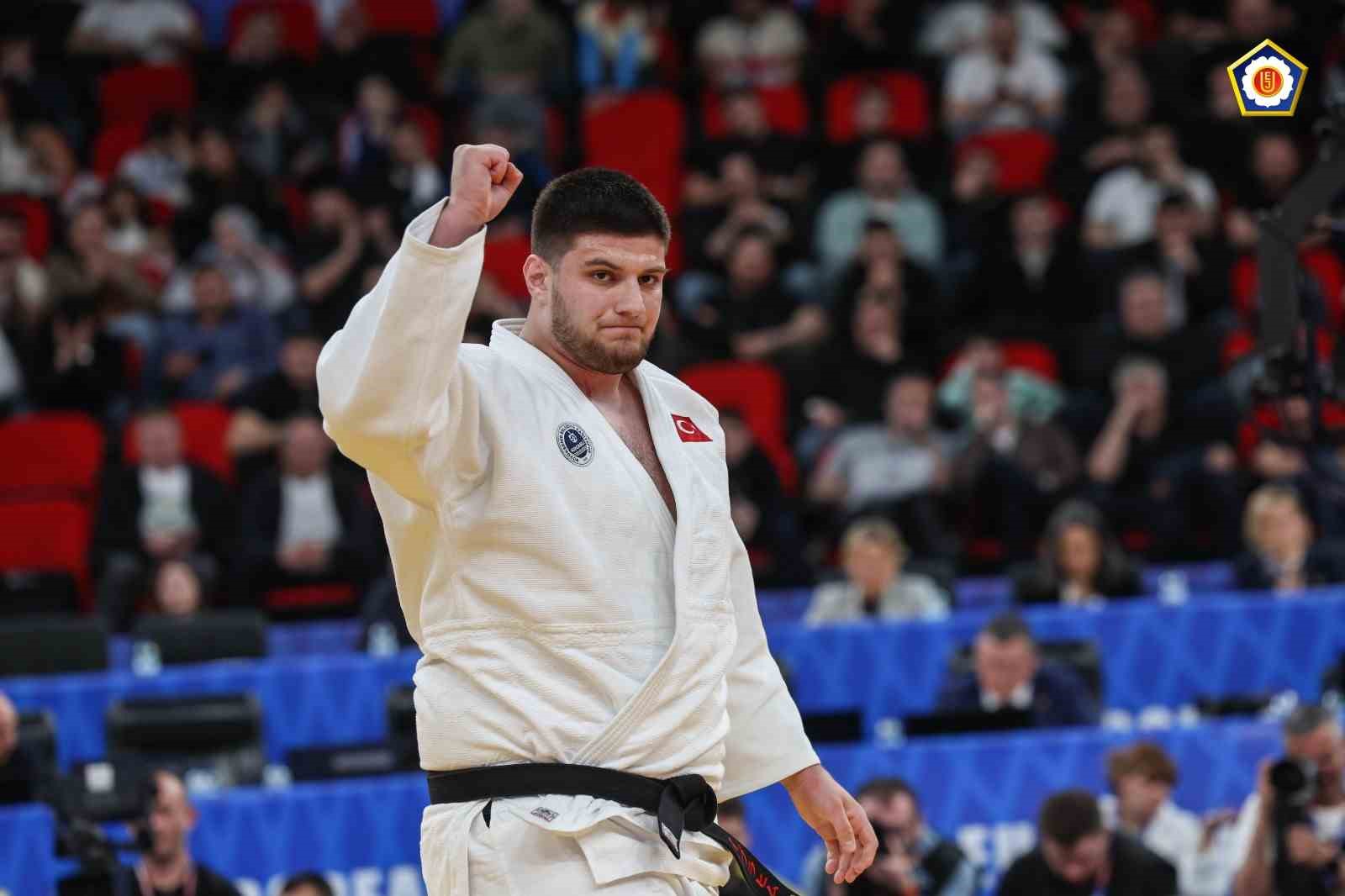 Kağıtspor’dan 471 madalyalık başarı
