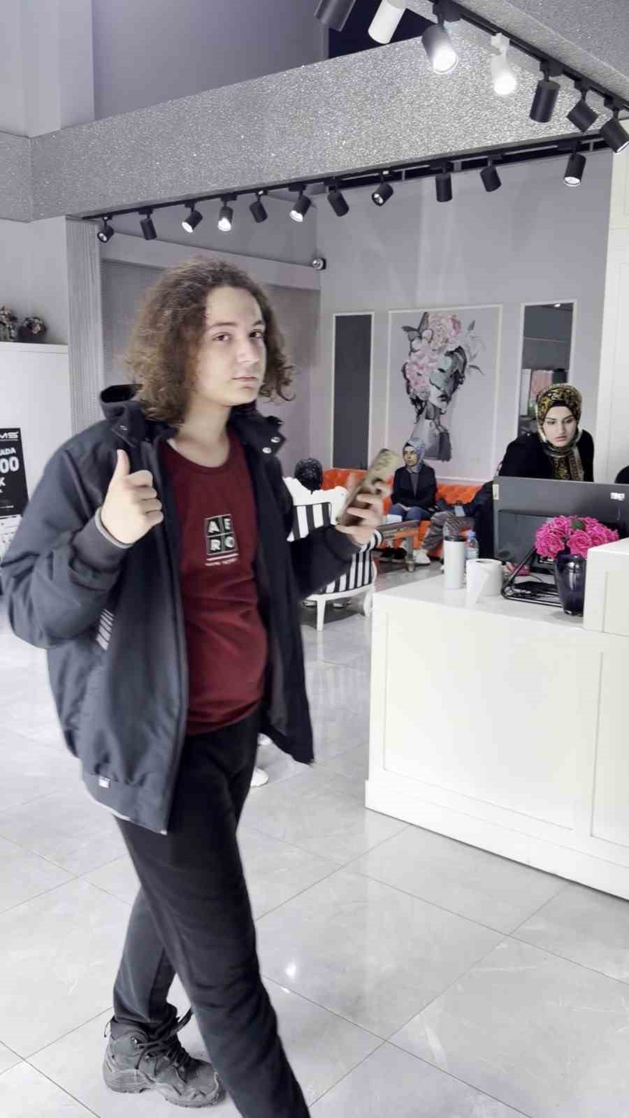 Kahramanmaraş saldırganı annesiyle güzellik merkezine giderek cilt bakımı yaptırmış
