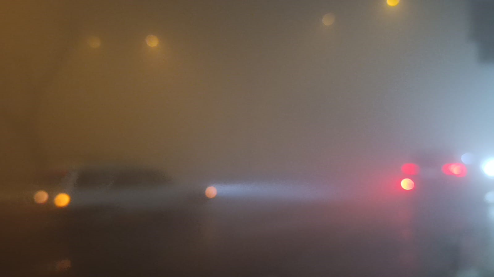 Kahramanmaraş sise teslim oldu, göz gözü görmedi
