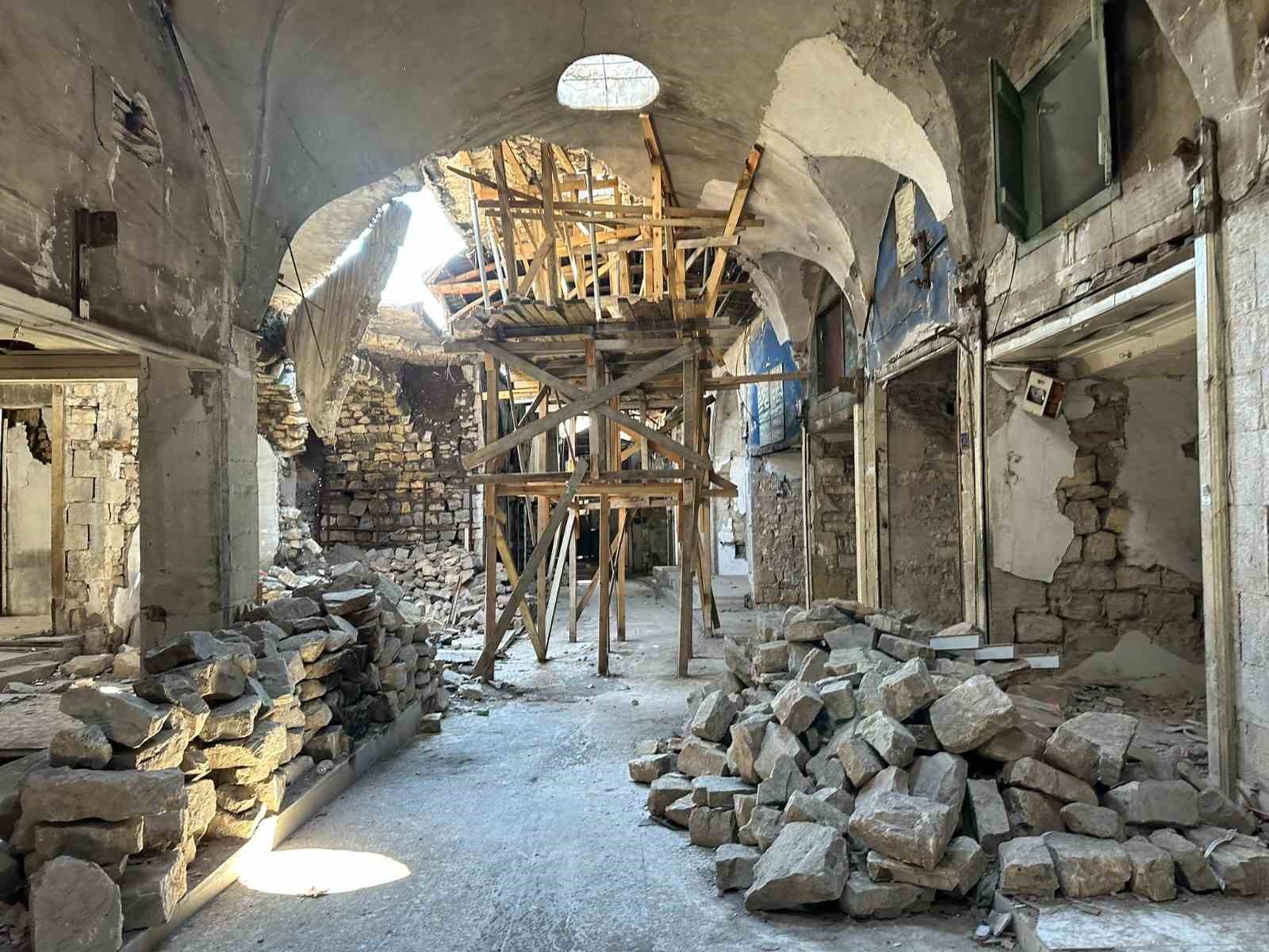 Kahramanmaraş’ta 526 yıllık Tarihi Çarşı’da 140 iş yerinin restorasyonu tamamlandı
