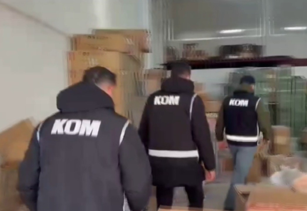 Kahramanmaraş’ta bin 422 adet kaçak telefon ele geçirildi
