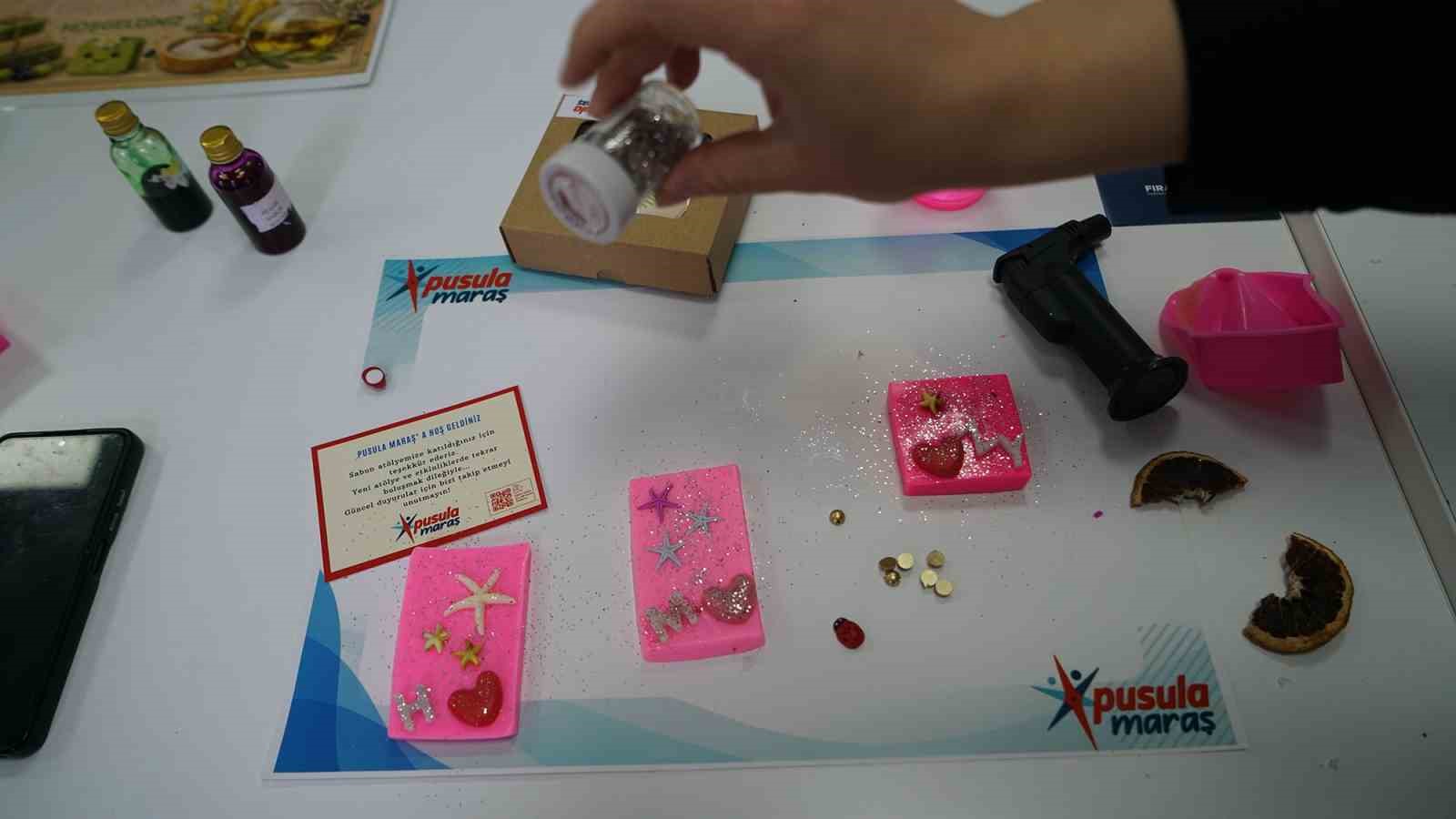 Kahramanmaraş’ta gençler Pusula Maraş’ın atölyesinde hem öğrendi hem üretti
