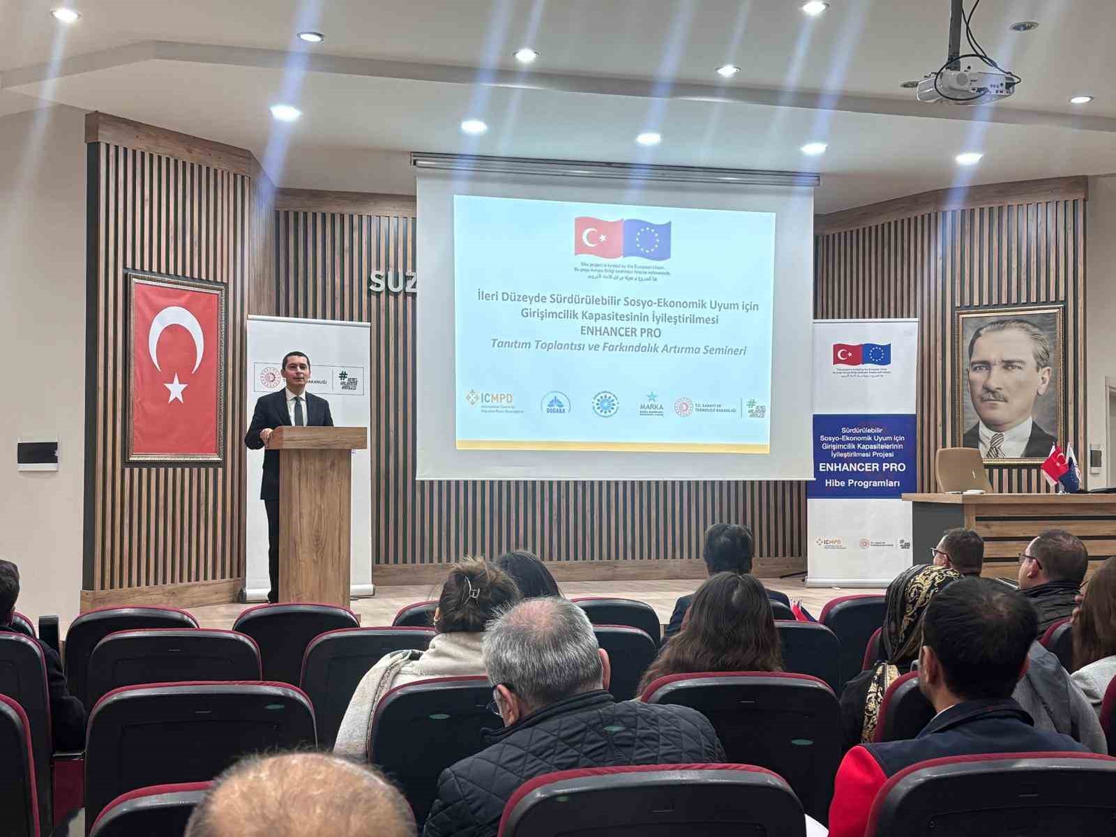 Kahramanmaraş’ta hibe programları anlatıldı
