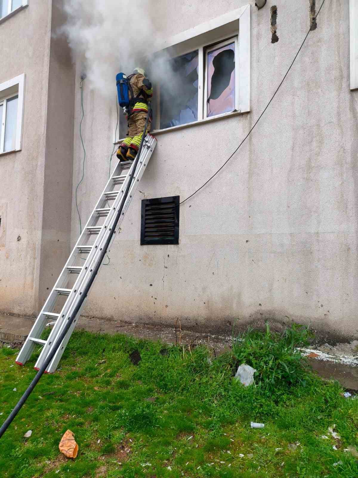 Kahramanmaraş’ta ikamet yangını
