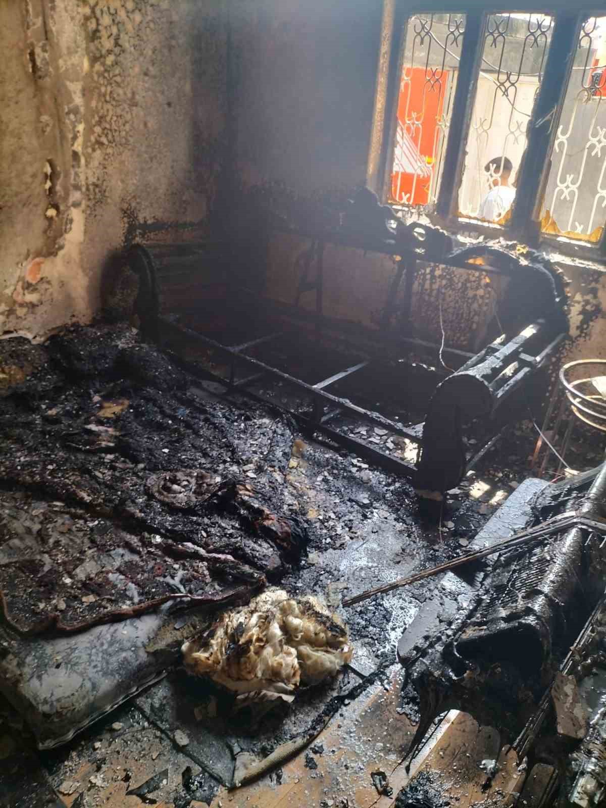 Kahramanmaraş’ta ikamette yangın
