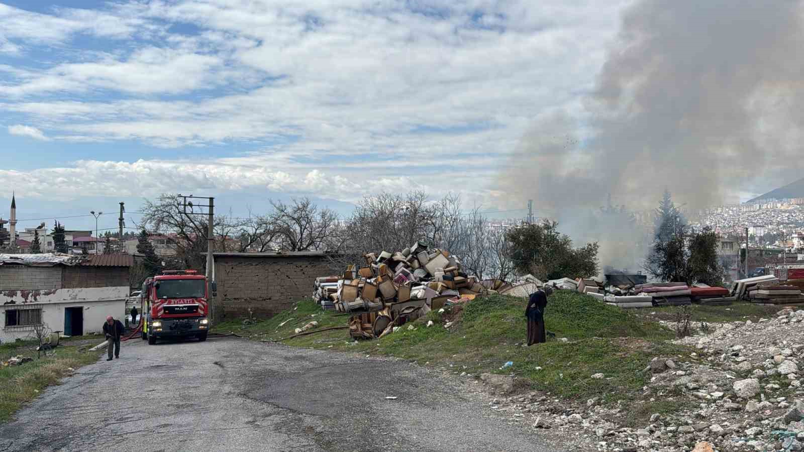 Kahramanmaraş’ta iş yeri yangını

