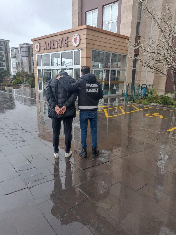 Kahramanmaraş’ta kargoyla getirilen uyuşturucu madde ele geçirildi
