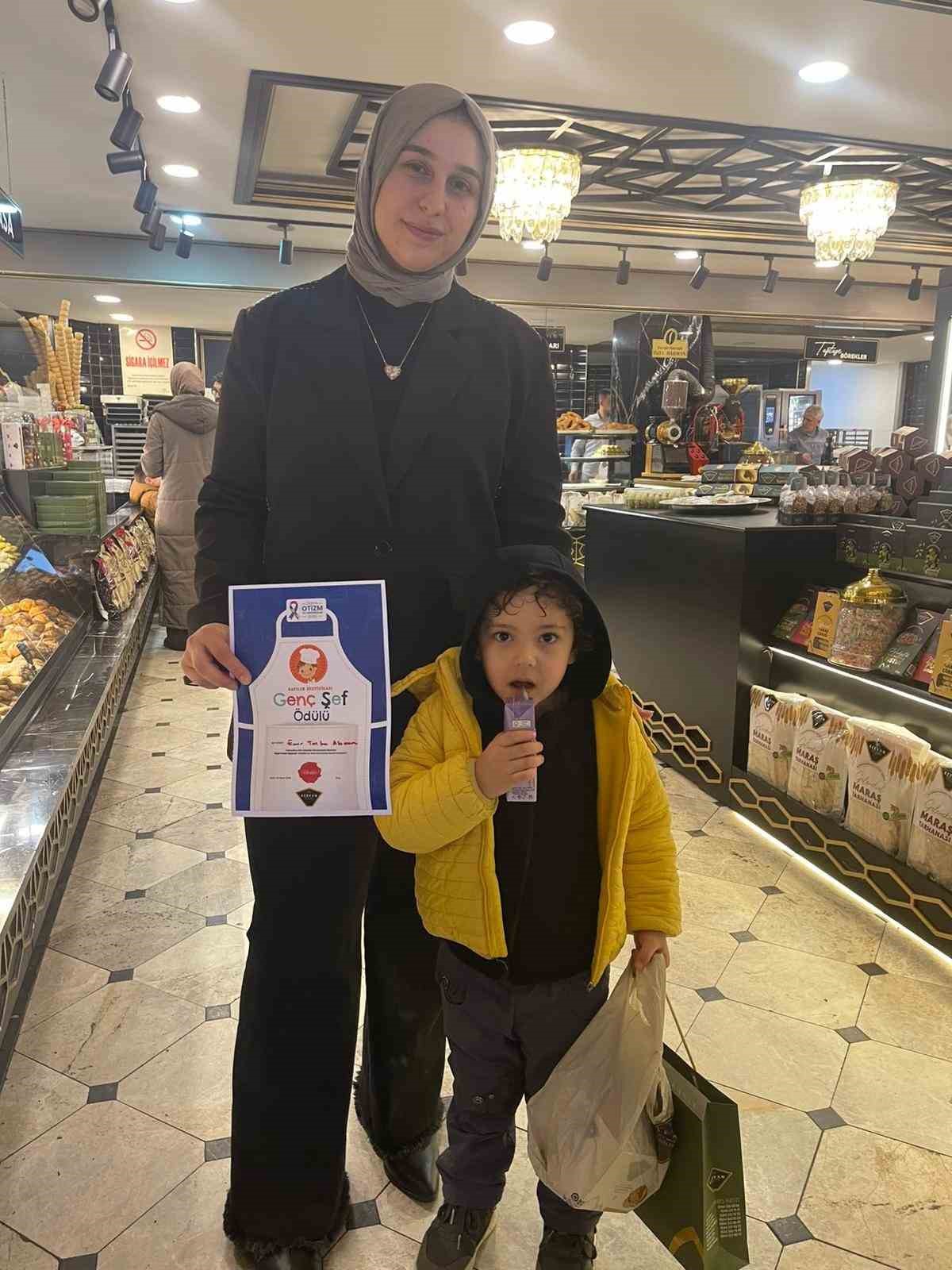 Kahramanmaraş’ta özel çocuklar kendi kurabiyelerini yaptı: Hem öğrendiler hem eğlendiler
