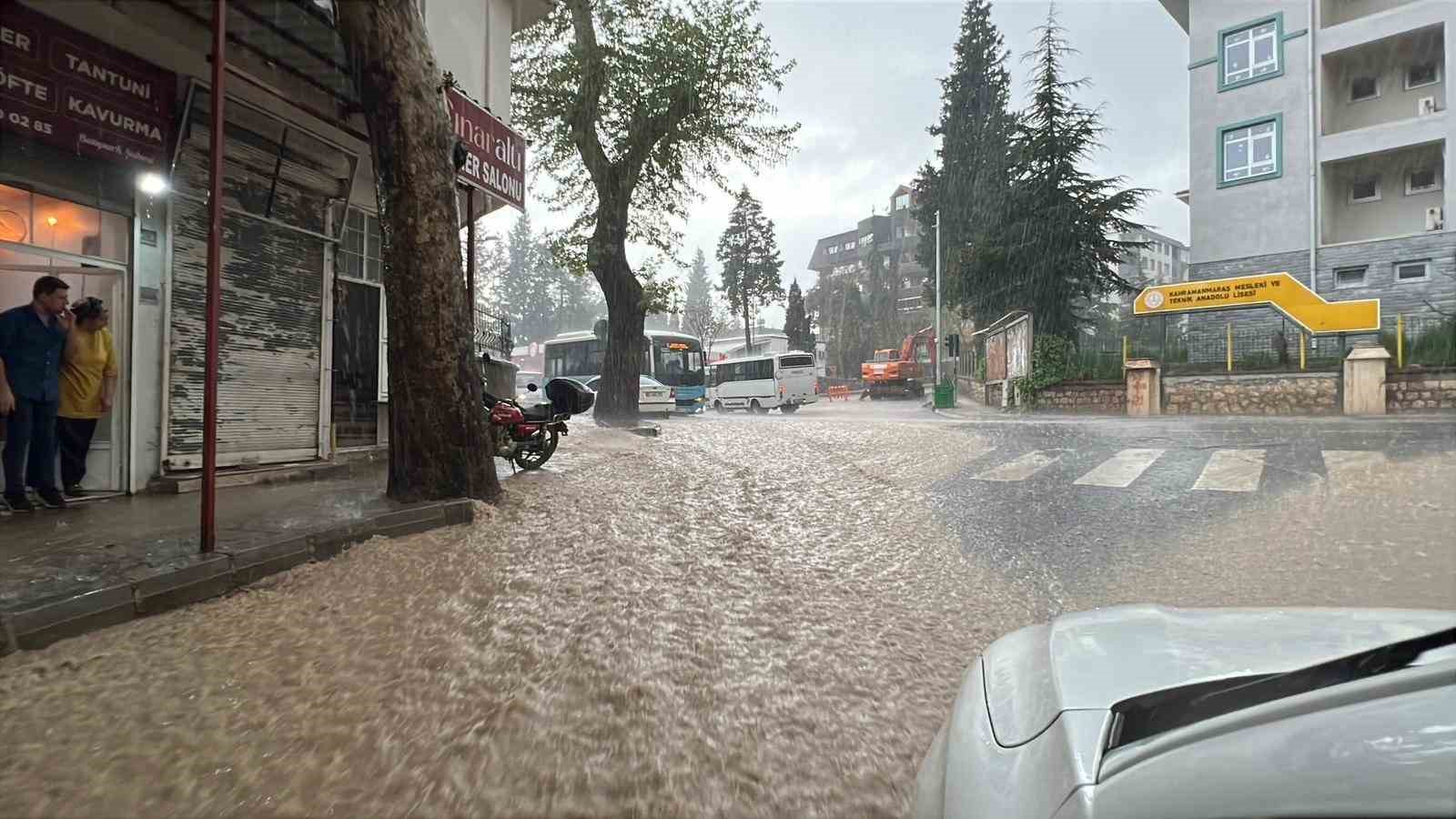 Kahramanmaraş’ta sağanak etkili oldu
