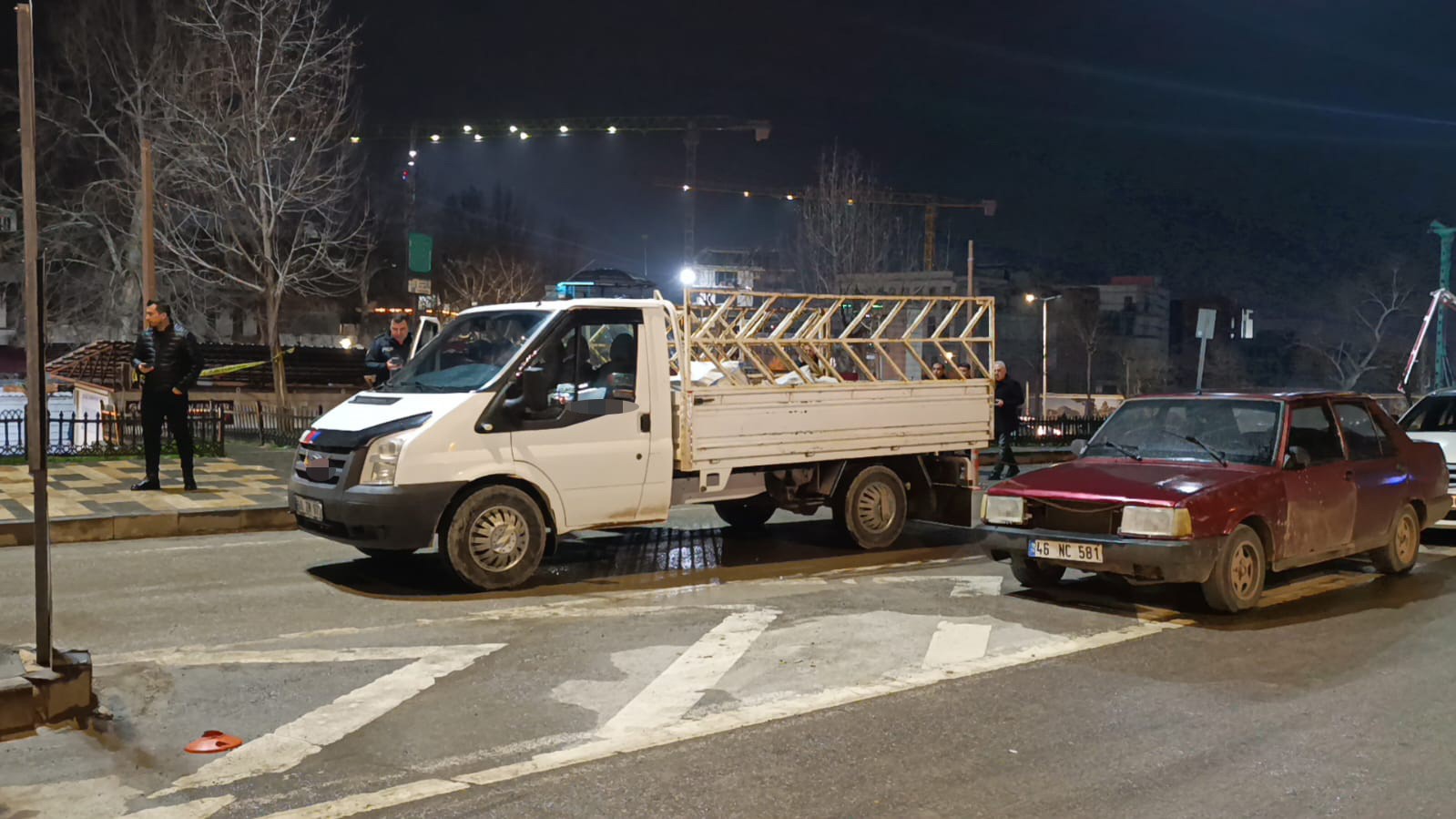 Kahramanmaraş’ta terk edilmiş kamyonet paniği
