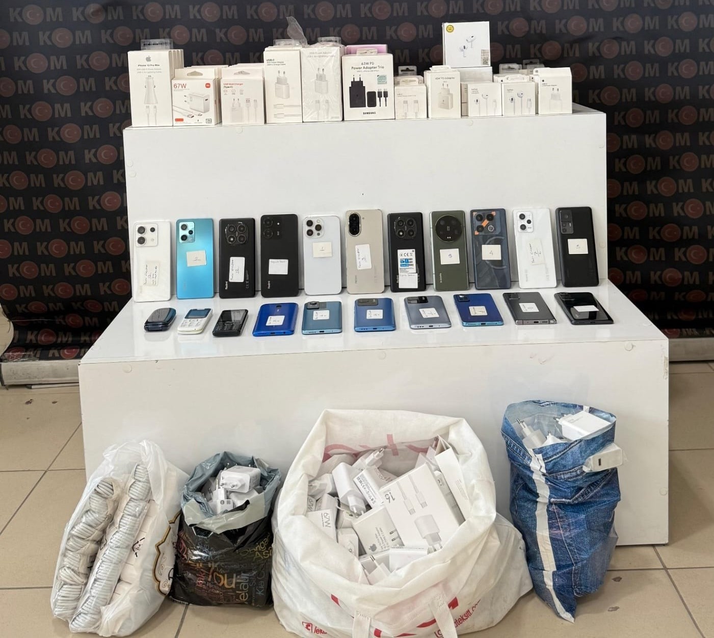 Kahramanmaraş’ta uyuşturucu ve kaçak telefonlar ele geçirildi: 1 tutuklama
