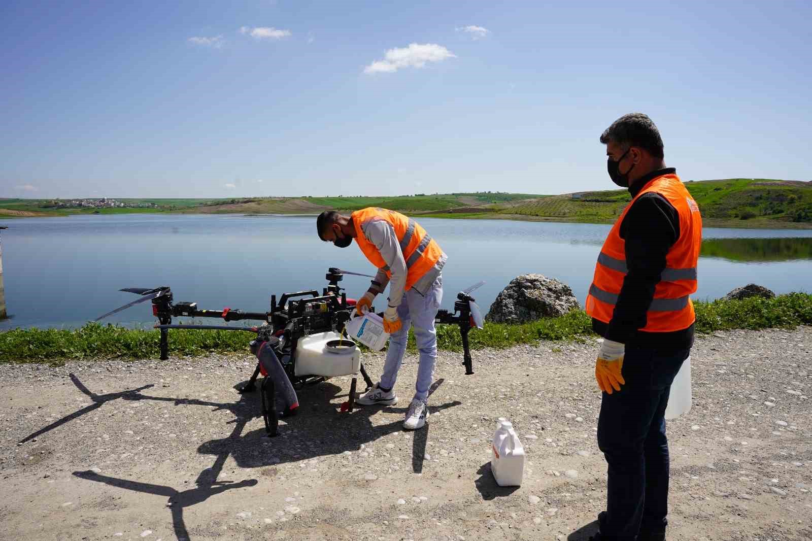 Kahta Belediyesi’nden dron destekli ilaçlama
