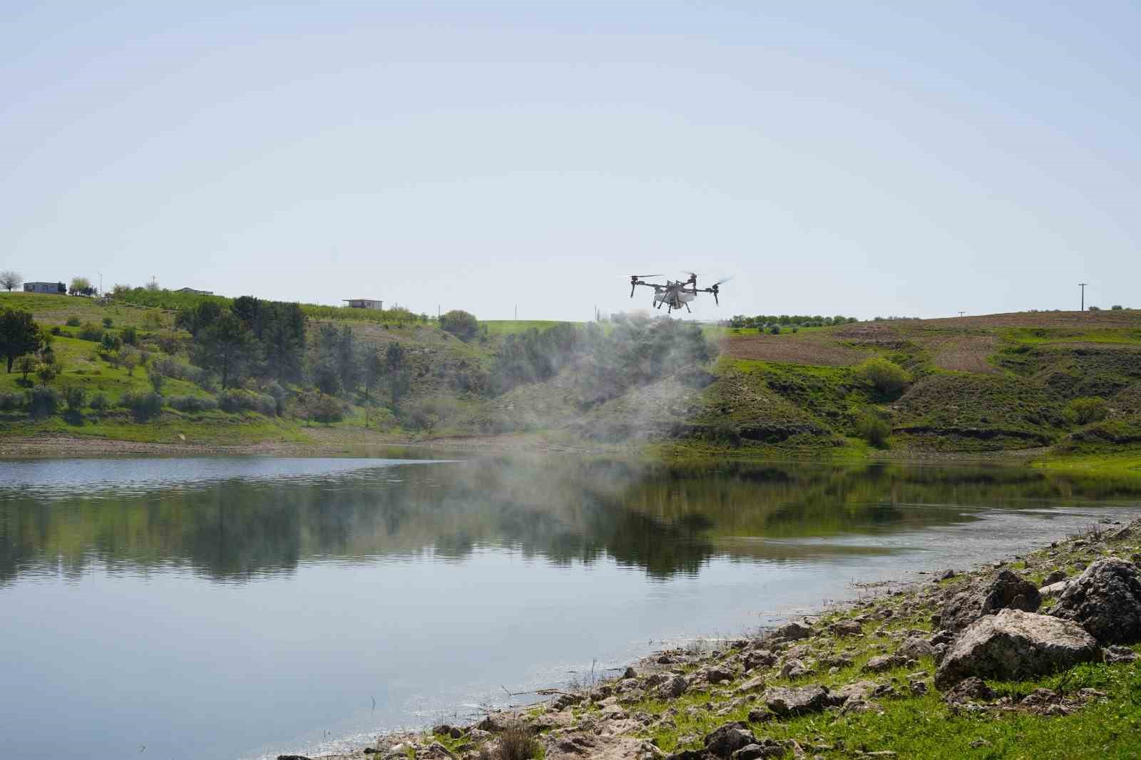 Kahta Belediyesi’nden dron destekli ilaçlama
