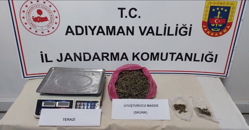 Kahta’da uyuşturucu operasyonu: 7 gözaltı
