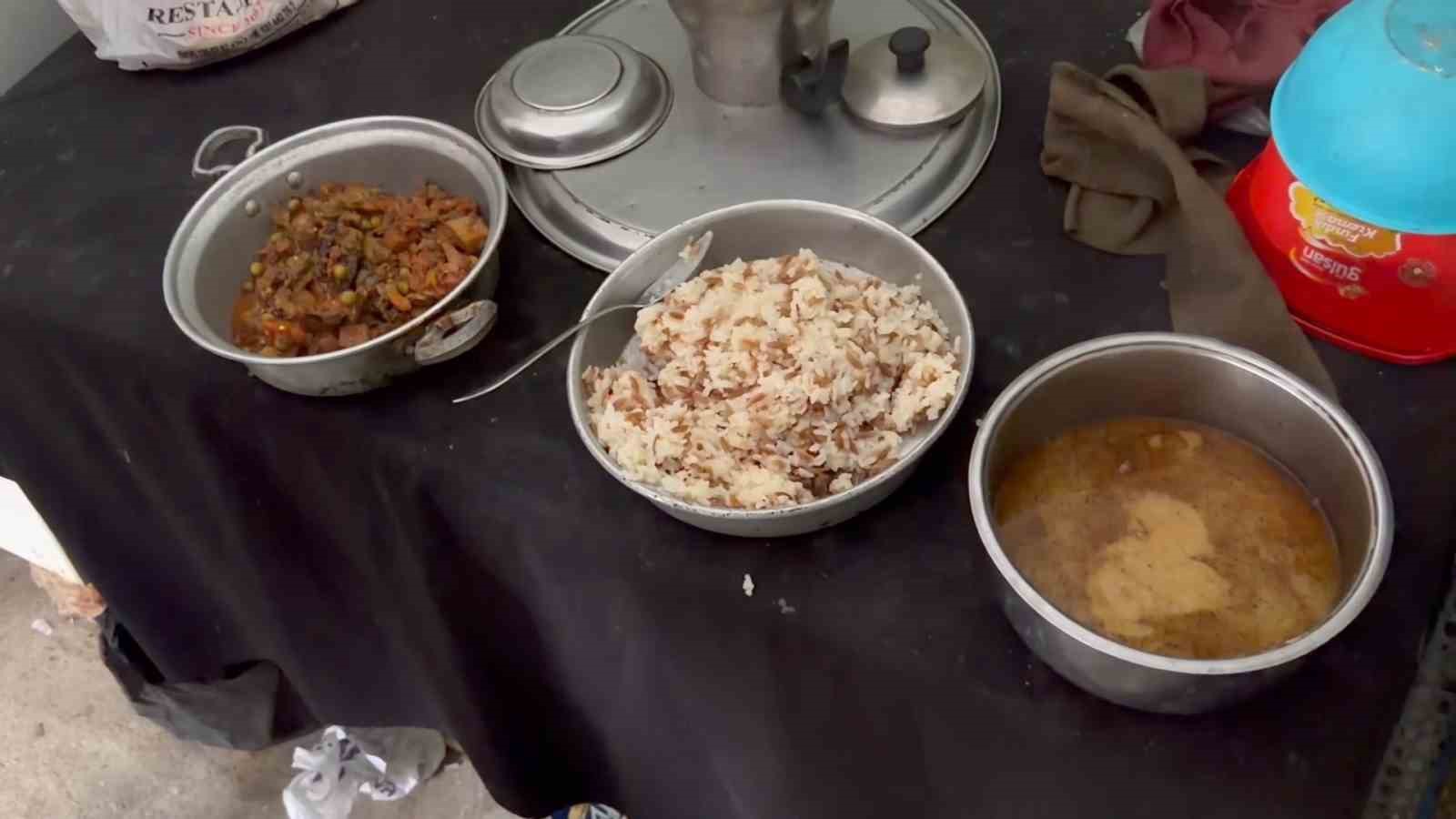 Kahta’da yaşlı ve engelli vatandaşlara sıcak yemek desteği
