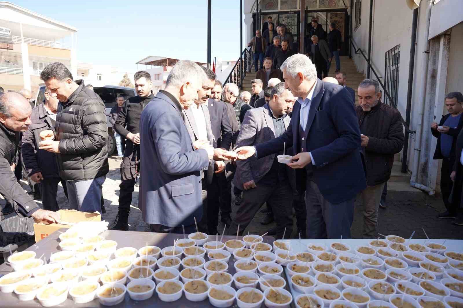 Kahtalı Mıçe, vefat yıl dönümünde memleketinde dualarla anıldı
